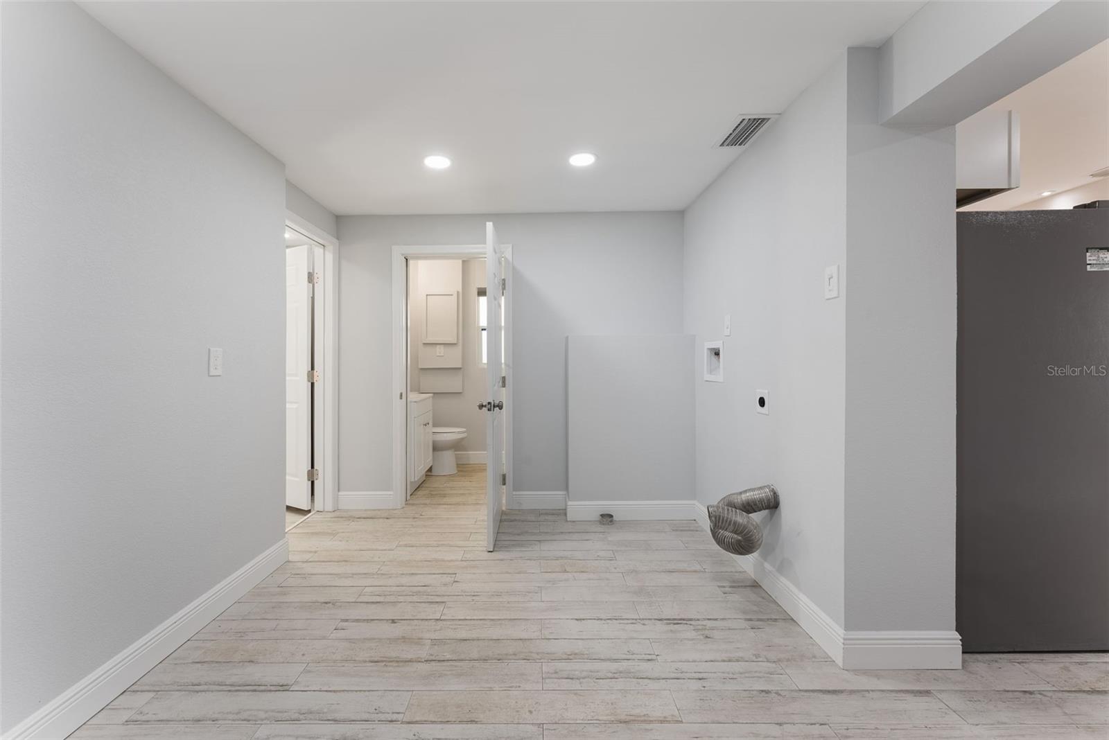 RIVERVIEW TERRACE REP - Residential