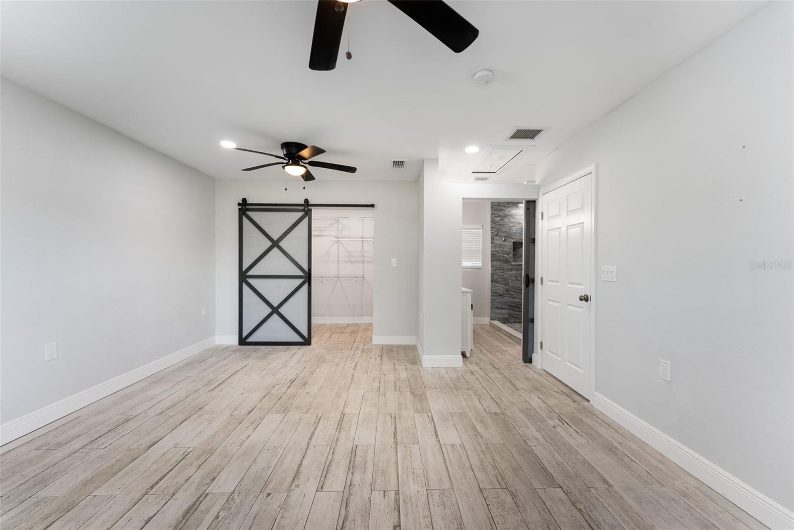 RIVERVIEW TERRACE REP - Residential