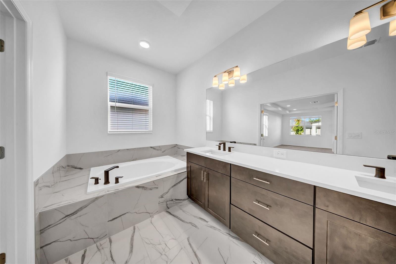 CHAPEL XINGS PCL B - Residential