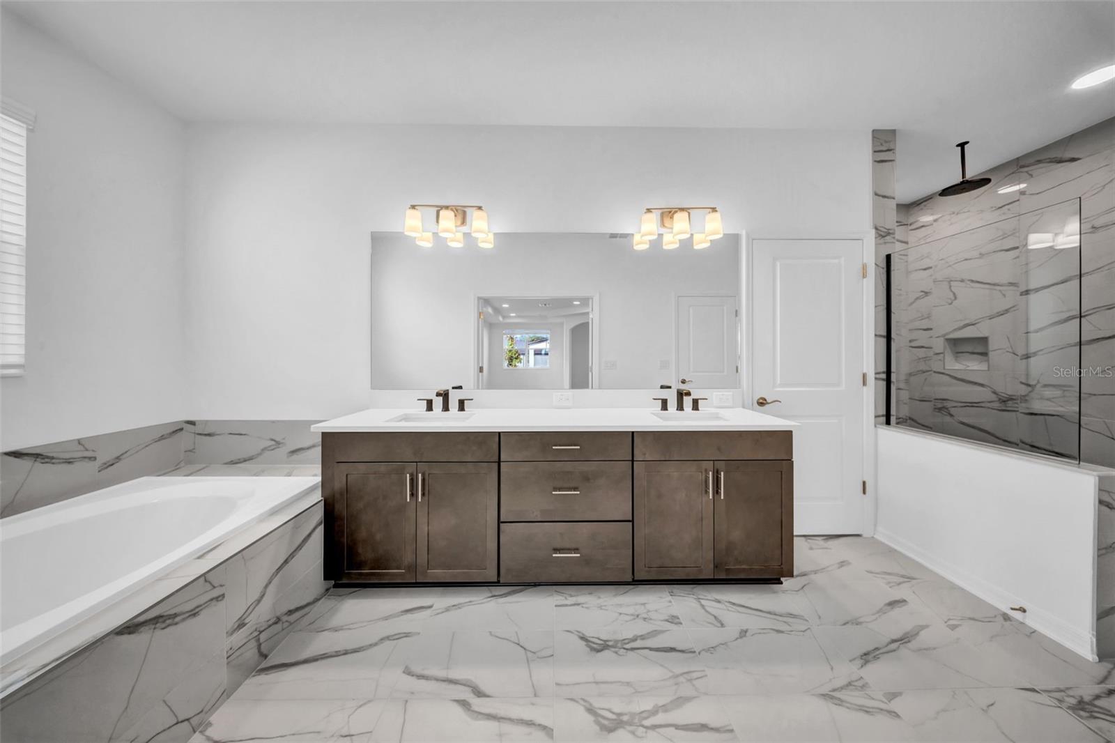 CHAPEL XINGS PCL B - Residential