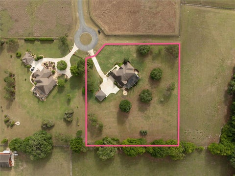 Tiny photo for 10517 NE 27th Street, Oxford, FL 34484 (MLS # G5110645)