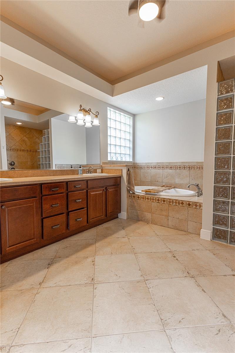 SUMTER XING - Residential
