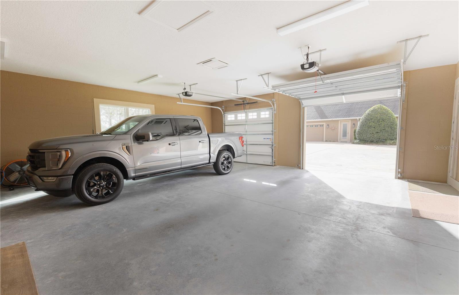 SUMTER XING - Residential