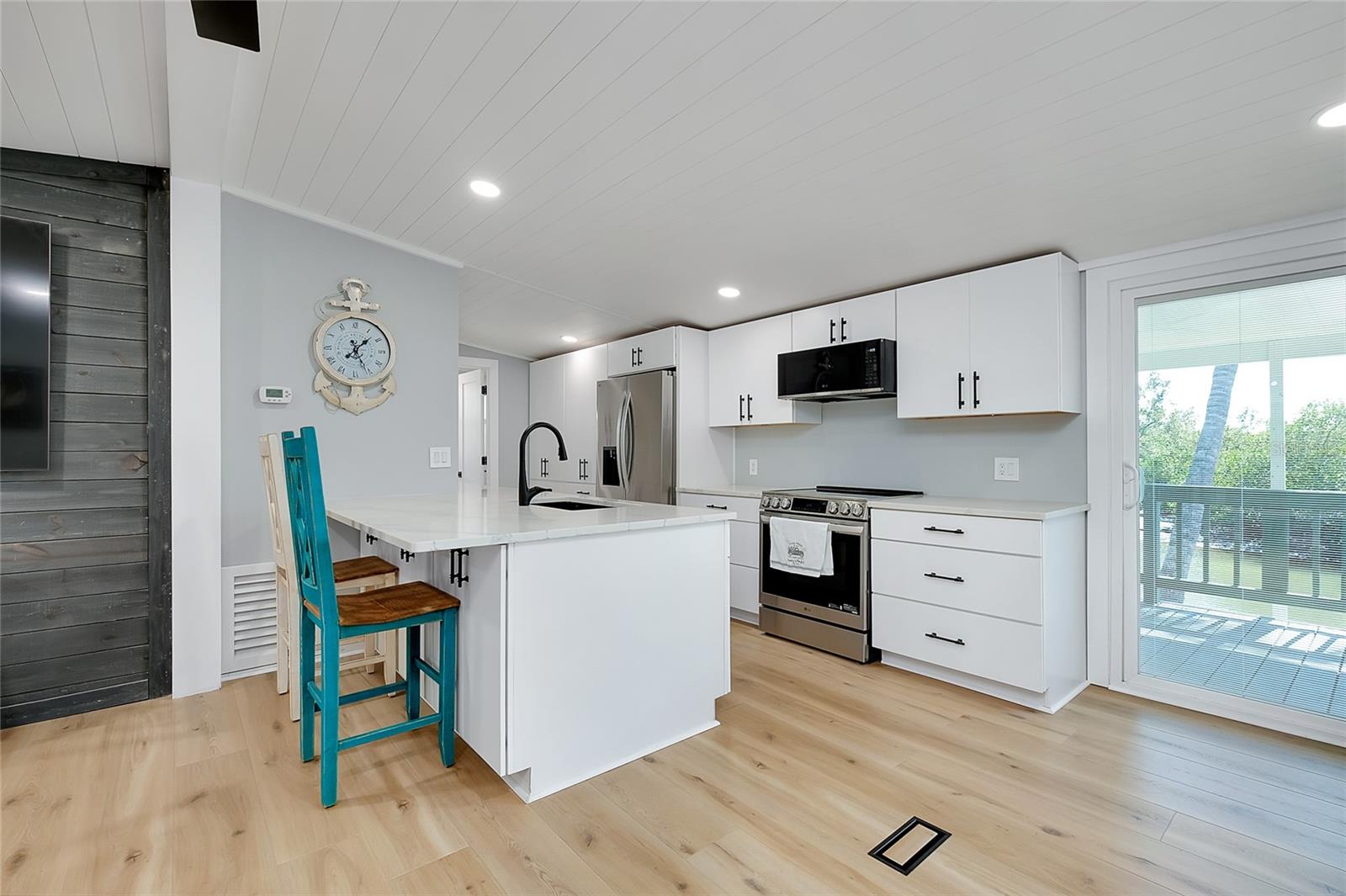 HATCHET CREEK MH PARK - Residential