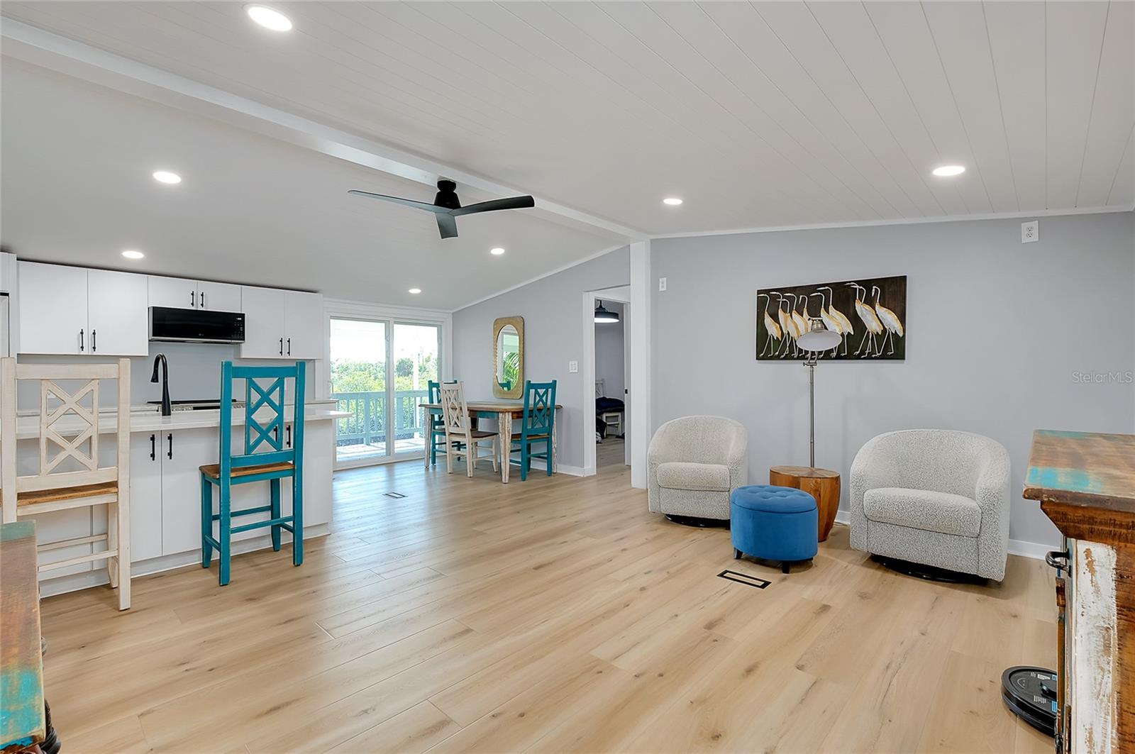 408 HATCHETT CREEK ROAD