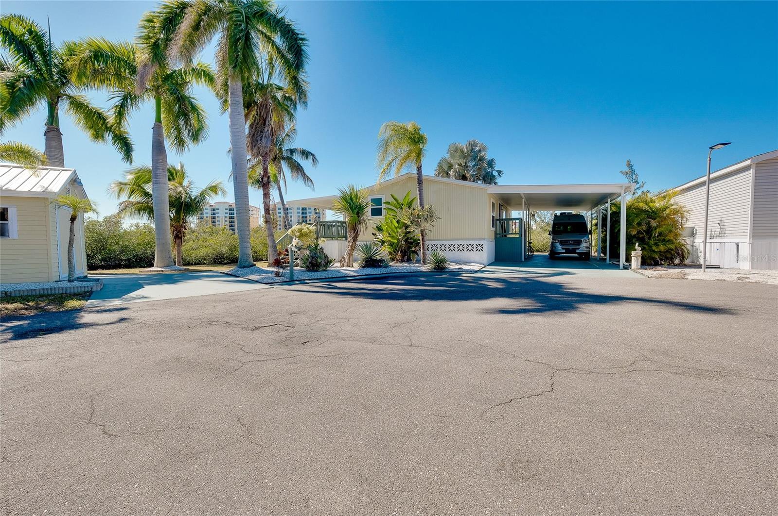 HATCHET CREEK MH PARK - Residential