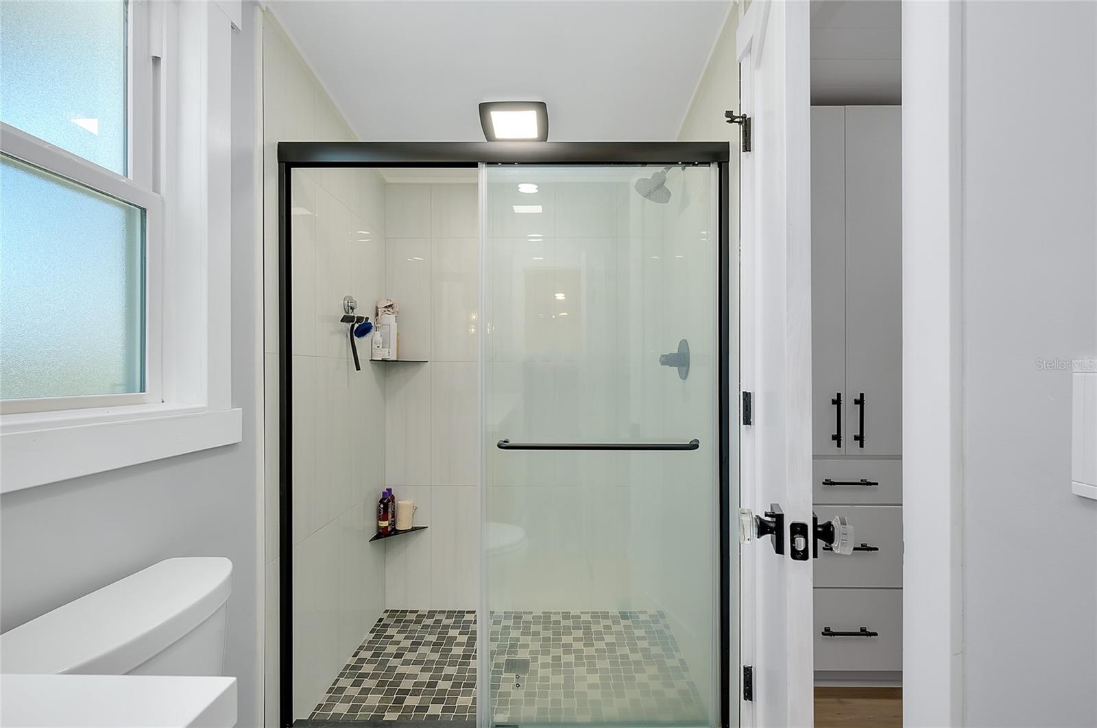 HATCHET CREEK MH PARK - Residential