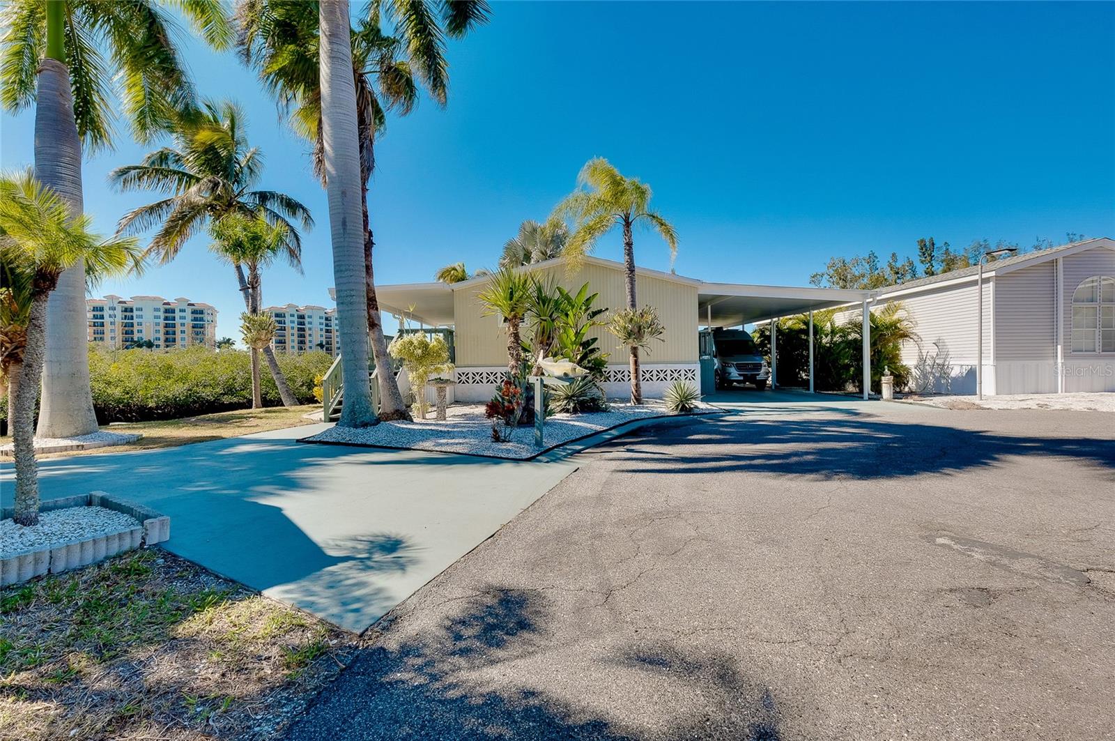 HATCHET CREEK MH PARK - Residential