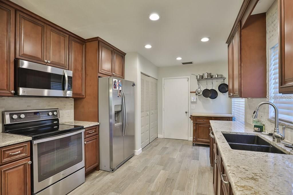 Photo of 7920 George Washington Lane, Tampa, FL 33637 (MLS # TB8466029)