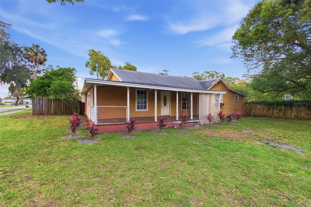 Photo of 531 Vihlen Road, Sanford, FL 32771 (MLS # O6367425)