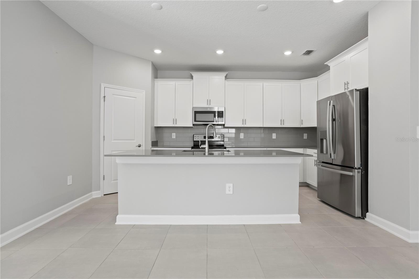 CAMDEN PK/PROVIDENCE PH 4 - Residential