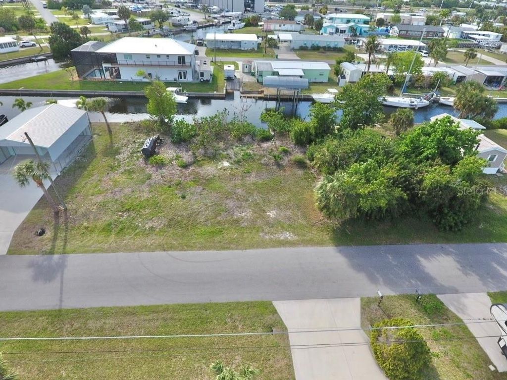 Photo of 4287 Nettle Road, Port Charlotte, FL 33953 (MLS # C7524495)