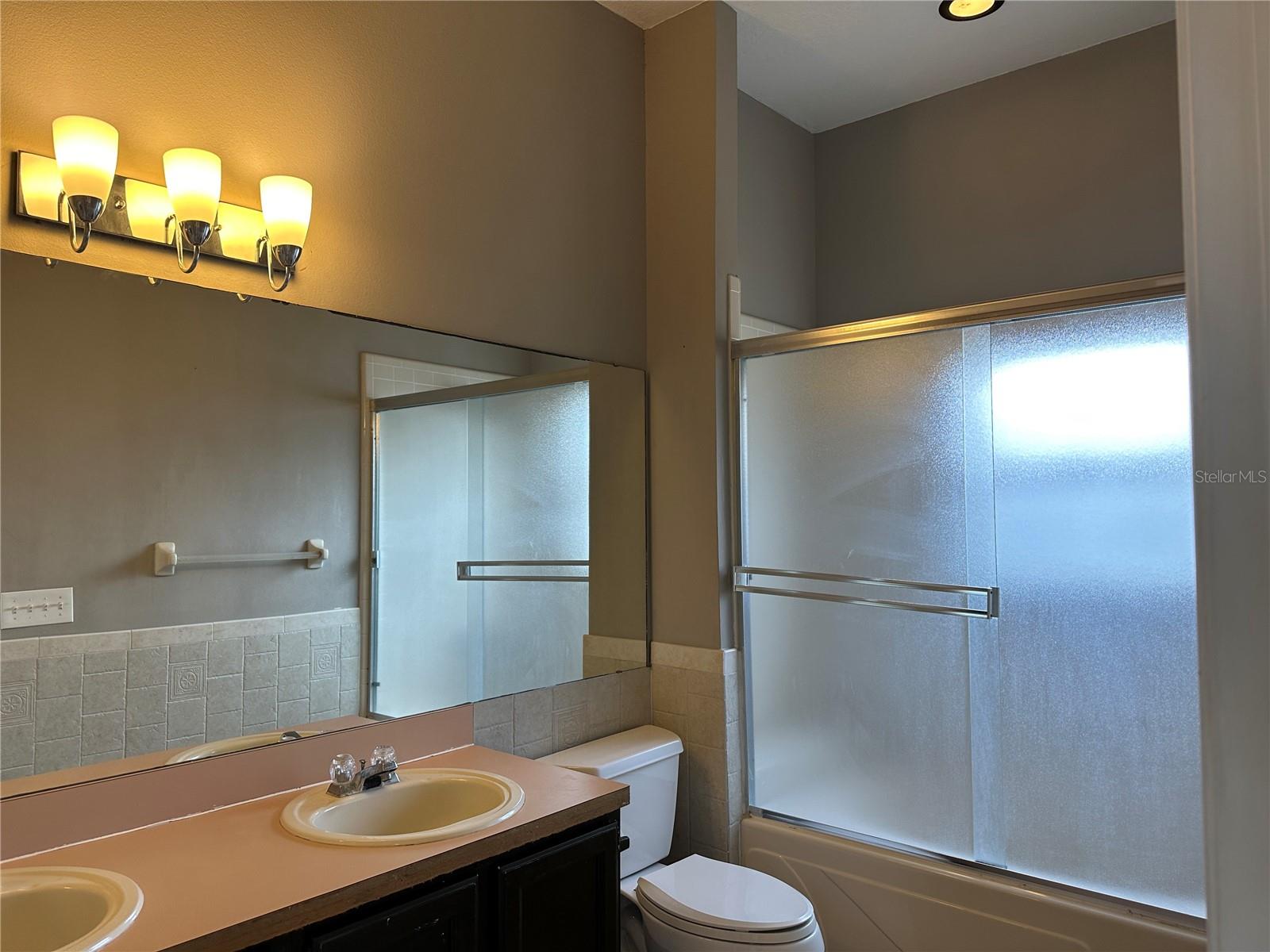 SOUTHCHASE UNIT 6 - Residential