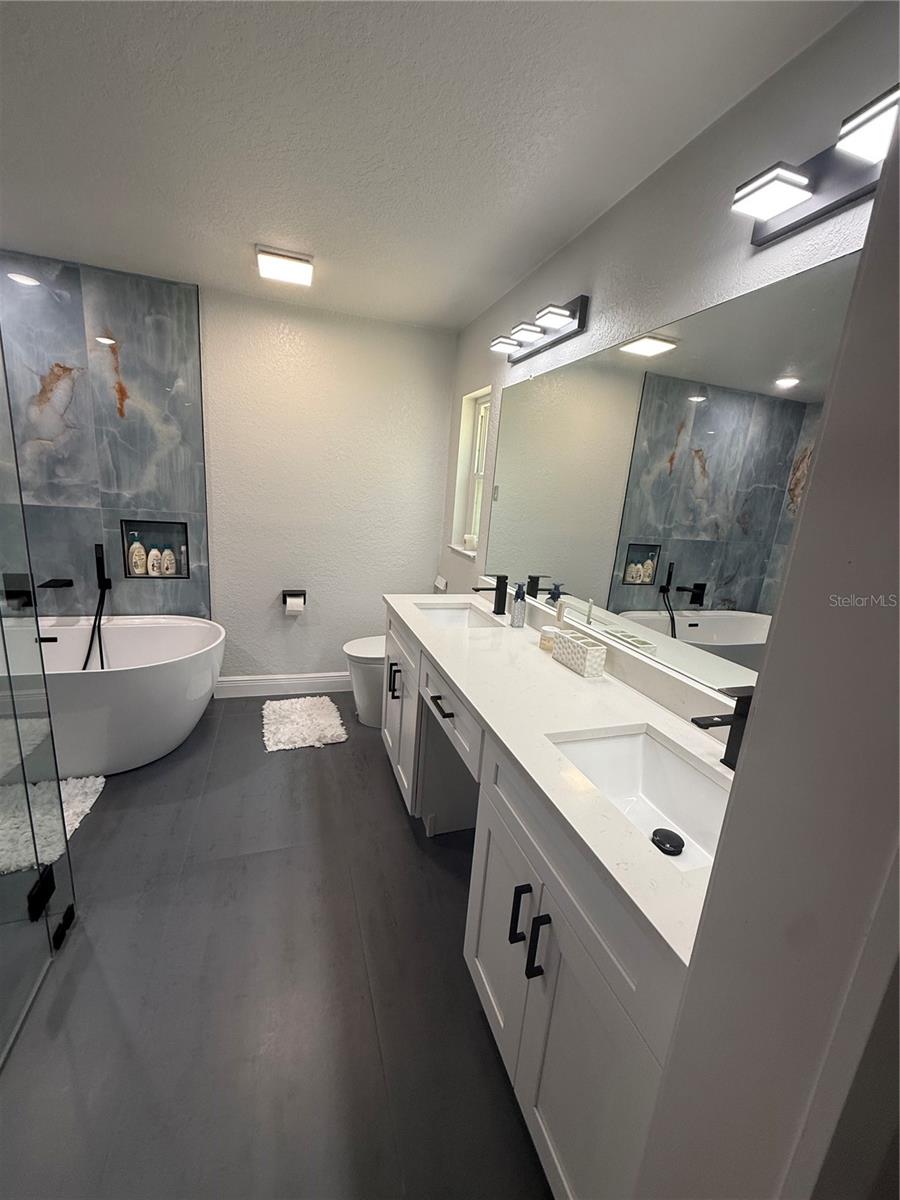SPRING HILL UNIT 6 - Residential
