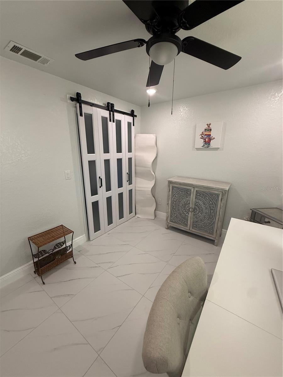 SPRING HILL UNIT 6 - Residential