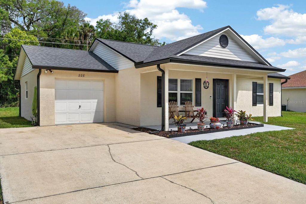 Photo of 228 River Island Circle, St. Augustine, FL 32095 (MLS # FC318206)