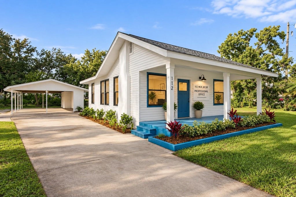 Photo of 112 E Martin Luther King Jr Drive, Tarpon Springs, FL 34689 (MLS # TB8545350)