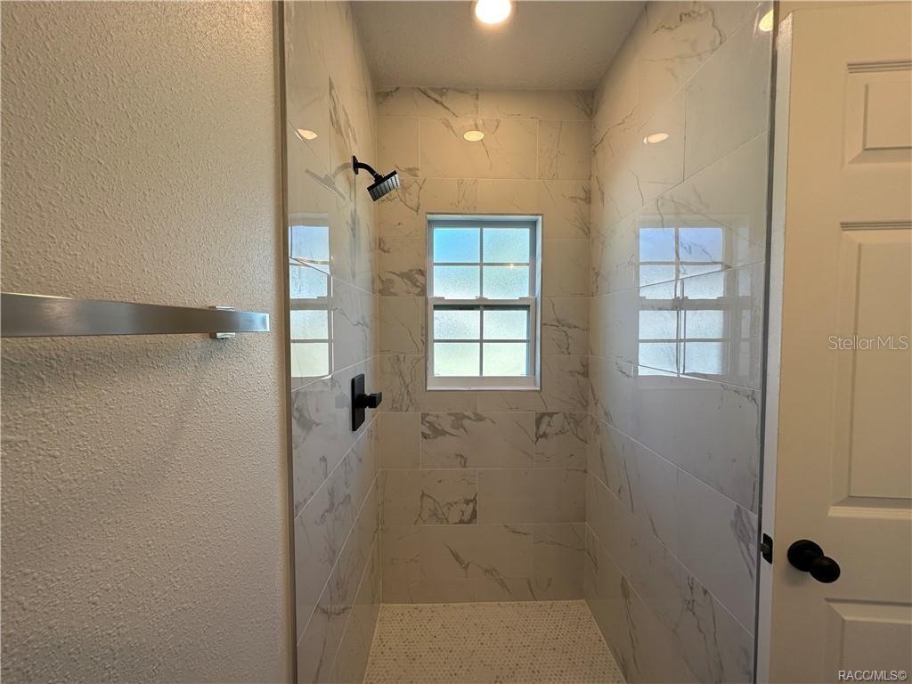 CITRUS SPGS UNIT 23 - Residential