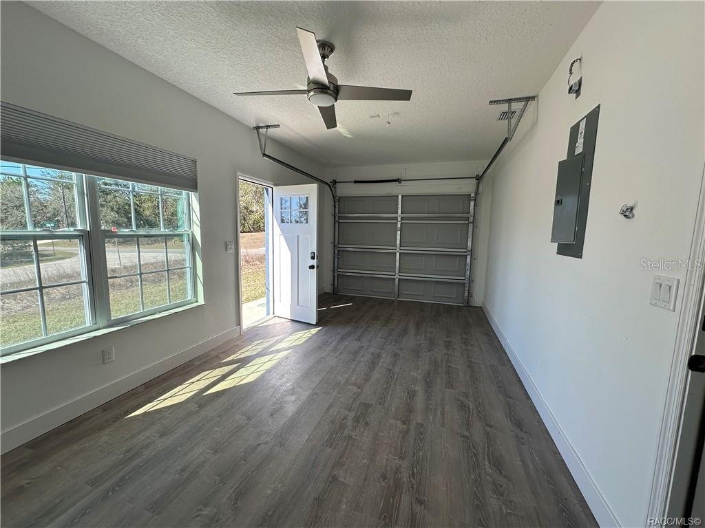 CITRUS SPGS UNIT 23 - Residential