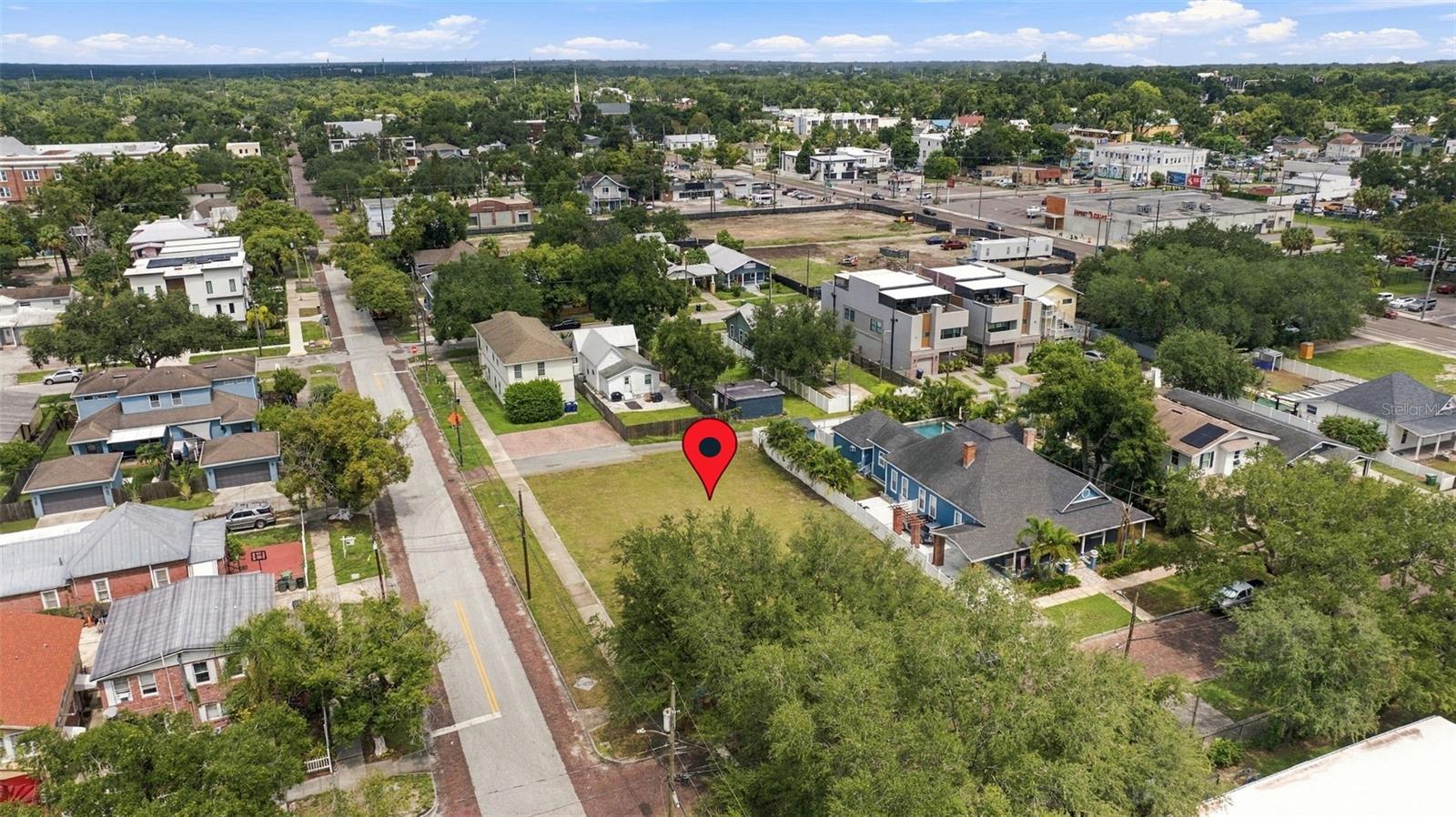 109 W FRANCES AVENUE