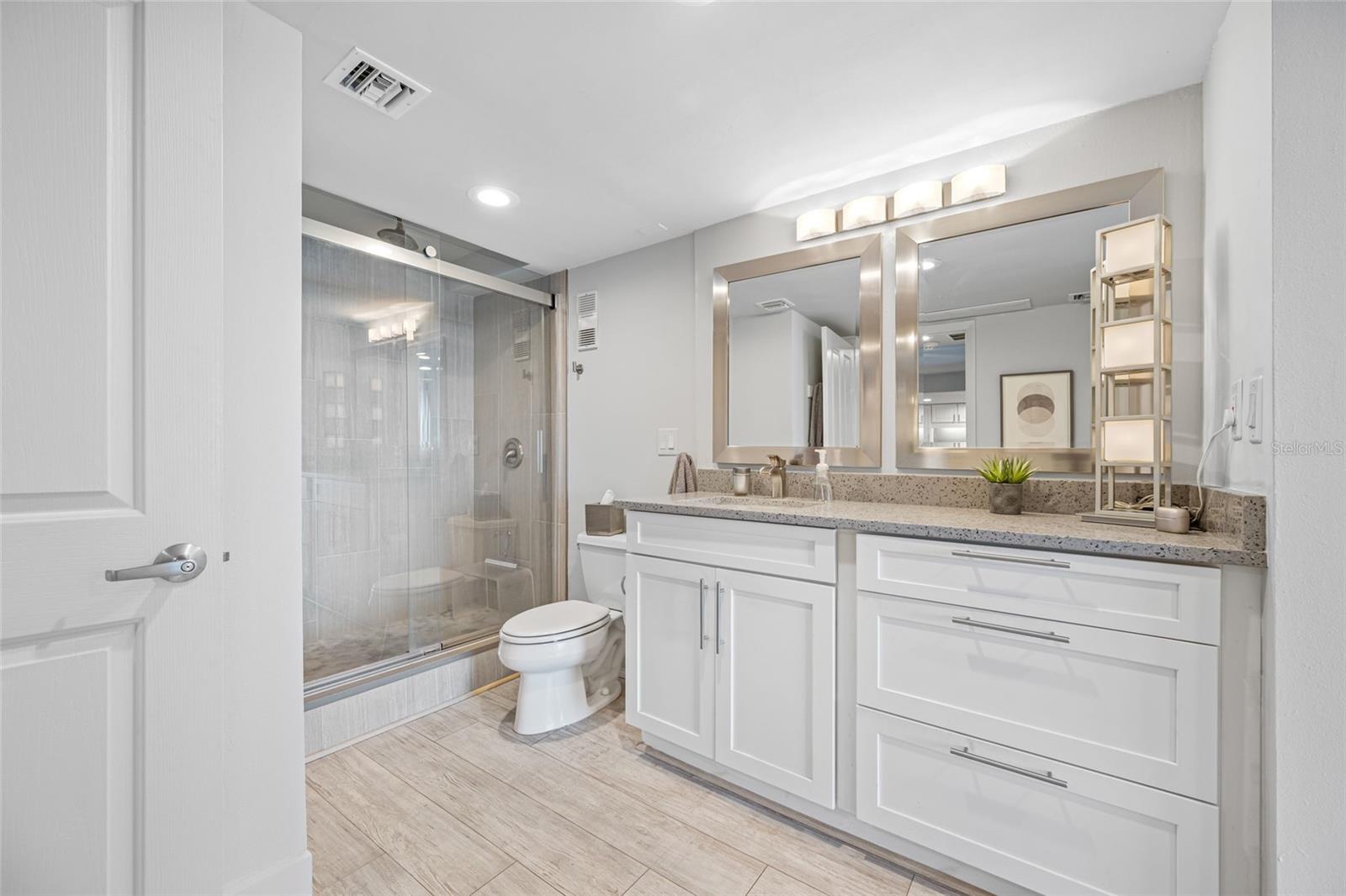 KEY CAPRI CONDO - Residential