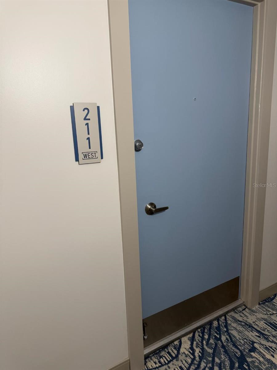 KEY CAPRI CONDO - Residential