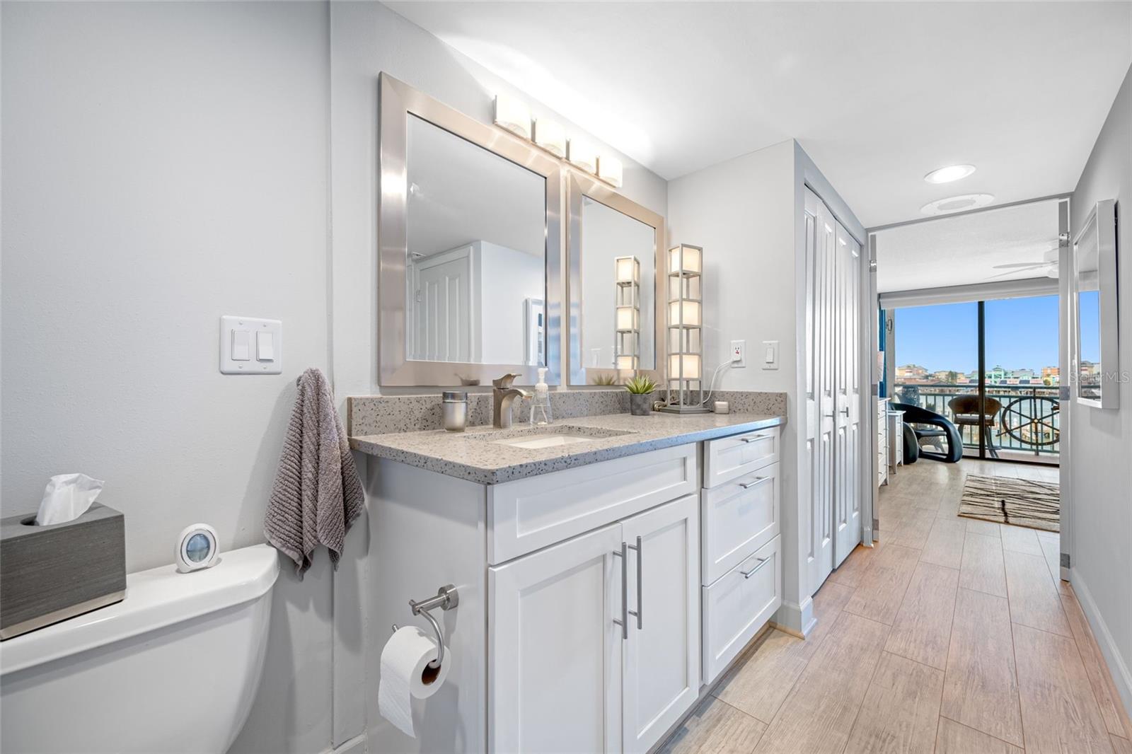 KEY CAPRI CONDO - Residential