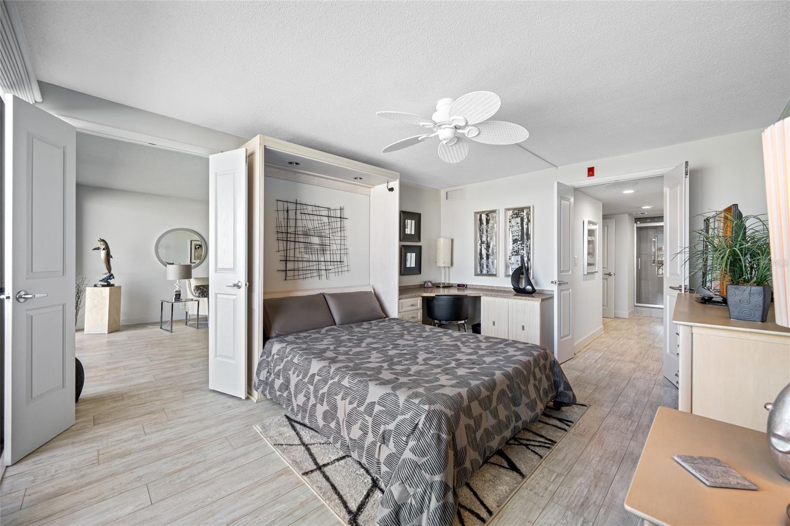 KEY CAPRI CONDO - Residential