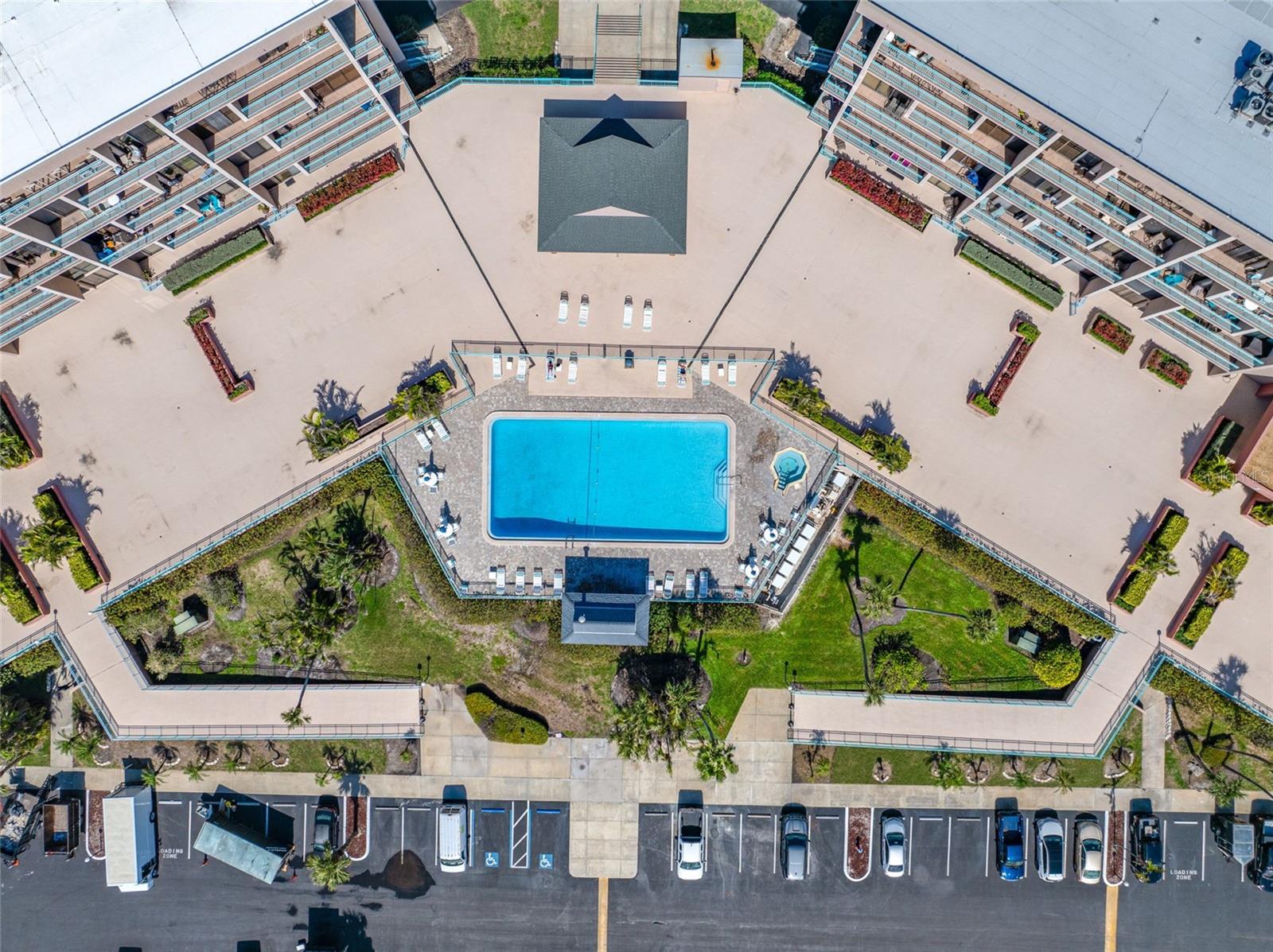 KEY CAPRI CONDO - Residential
