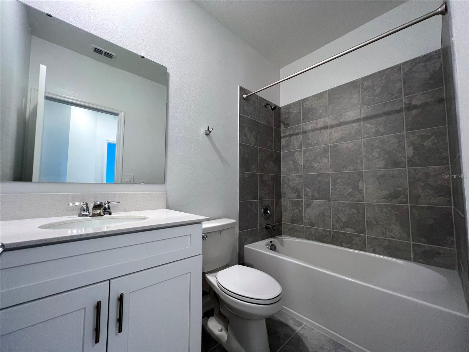 LAKE WILSON RESERVE - Residential Lease