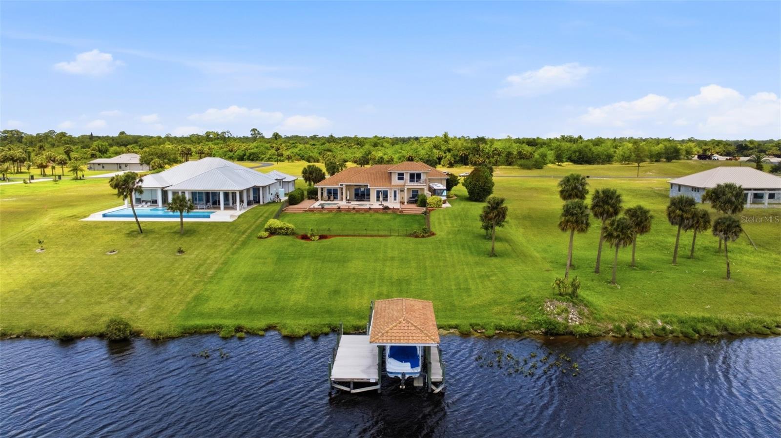 2504 CALOOSA SHORES DRIVE