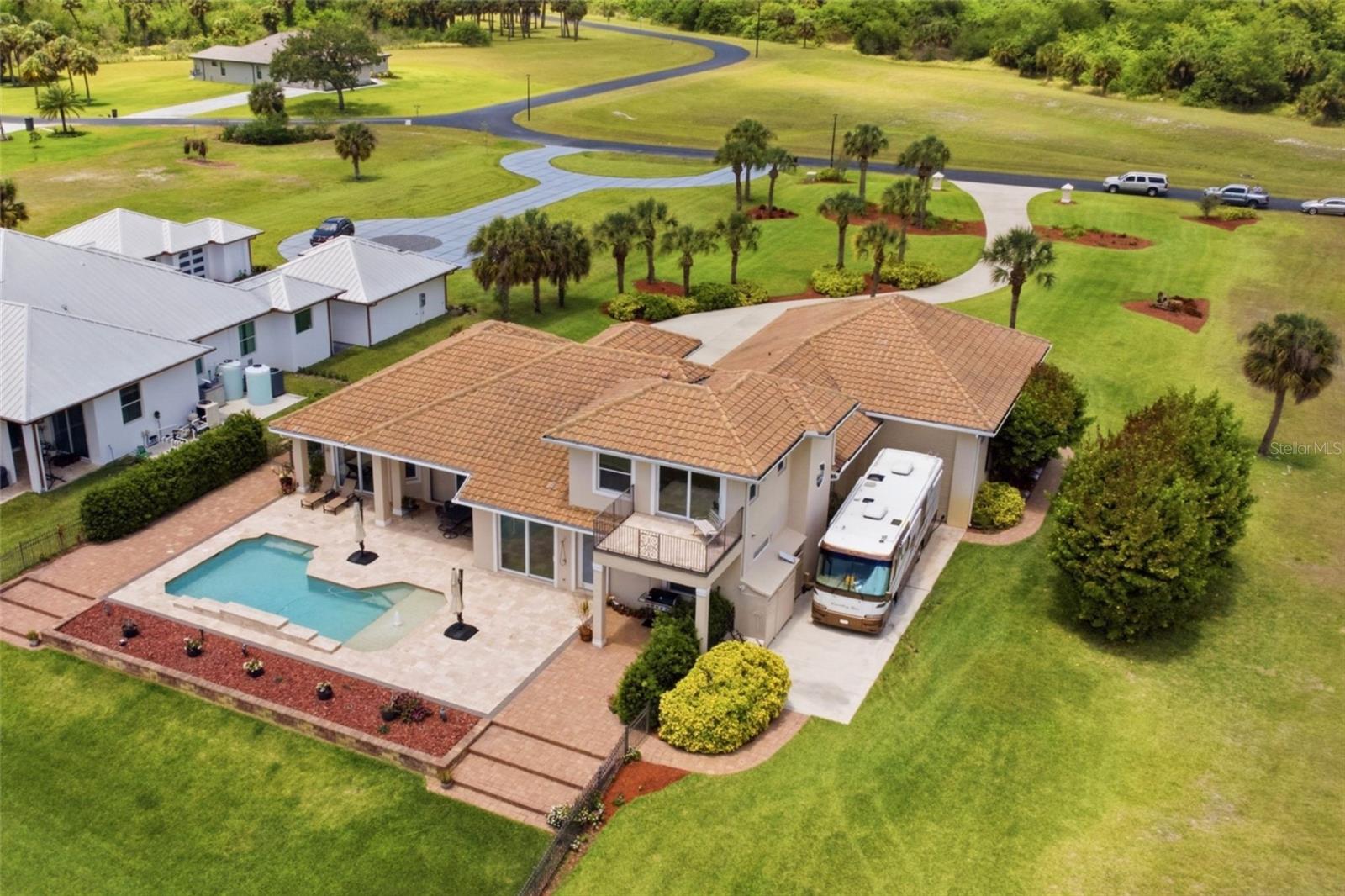 2504 CALOOSA SHORES DRIVE