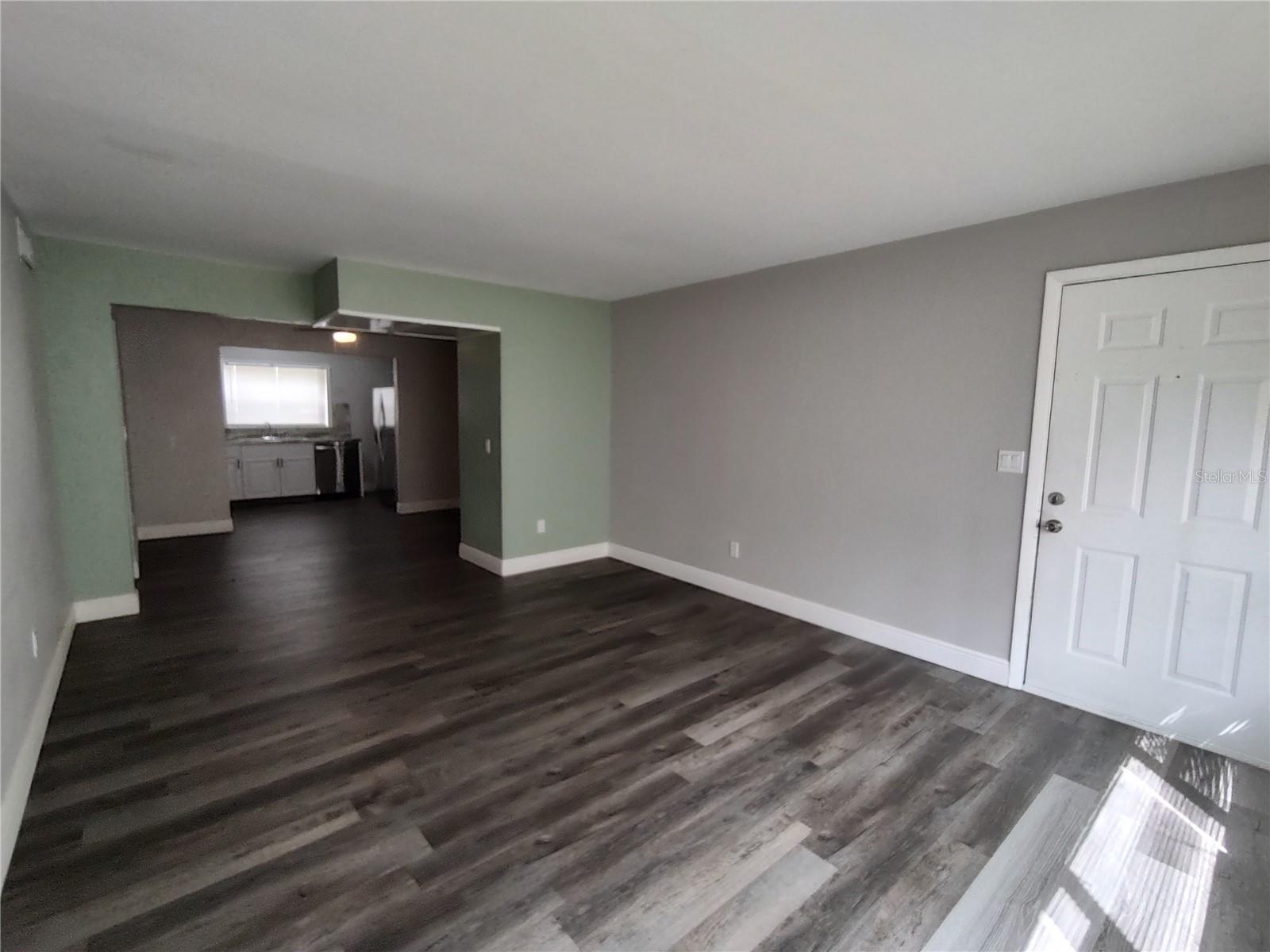 BOND LUMBER CO BLK 8 HOWRYS ADD DELAND - Residential Lease