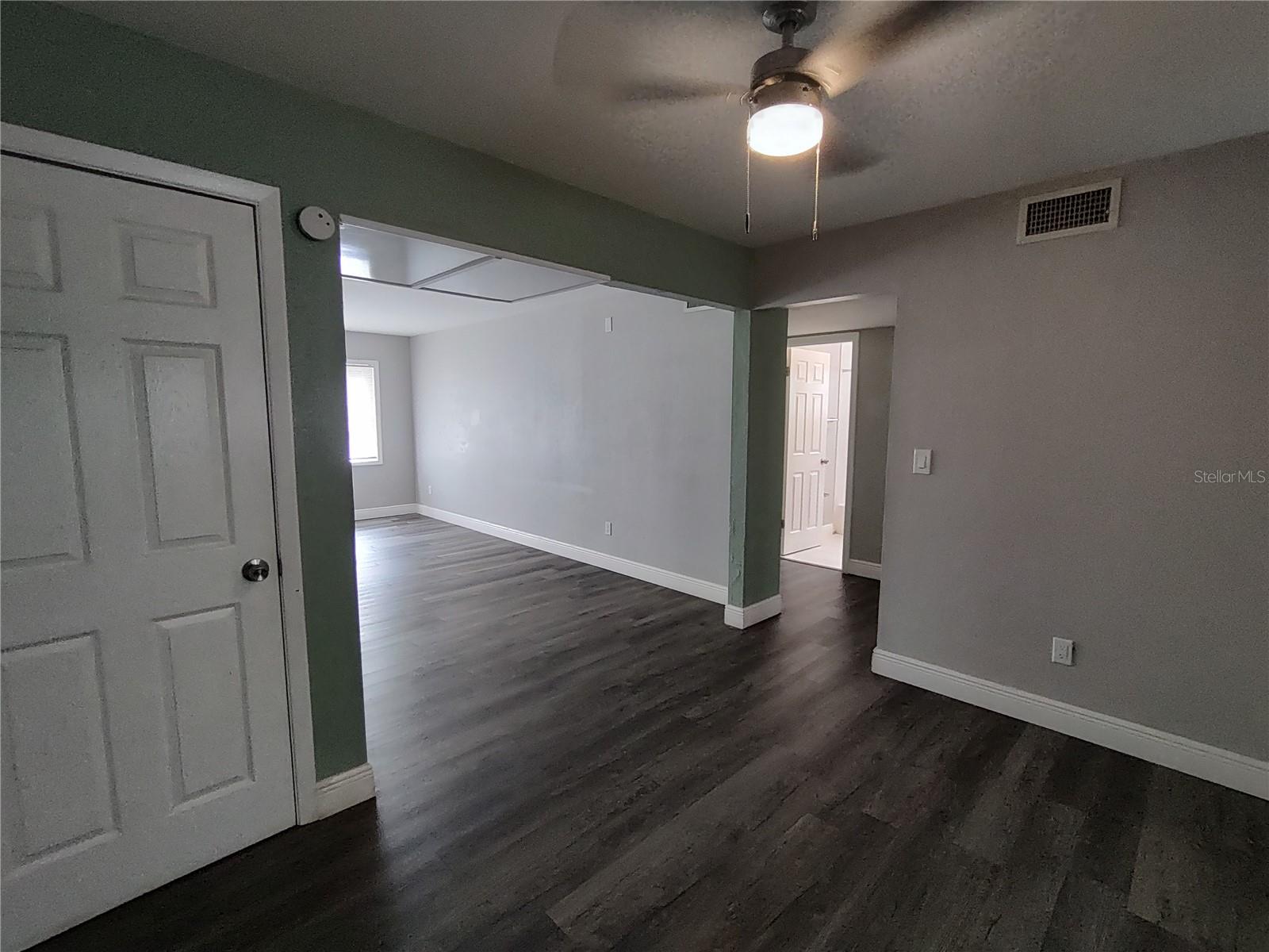 BOND LUMBER CO BLK 8 HOWRYS ADD DELAND - Residential Lease