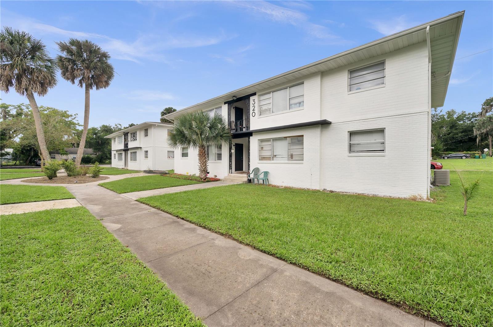 BOND LUMBER CO BLK 8 HOWRYS ADD DELAND - Residential Lease