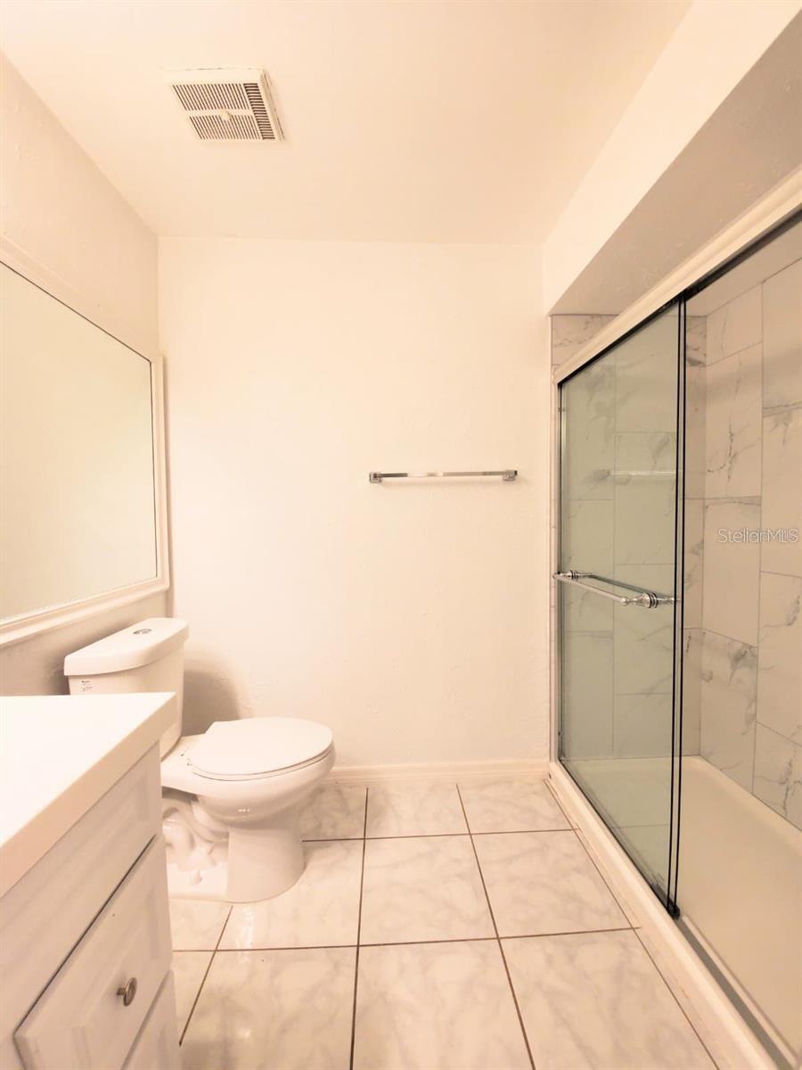 PLAZA/MILLENIUM - Residential Lease