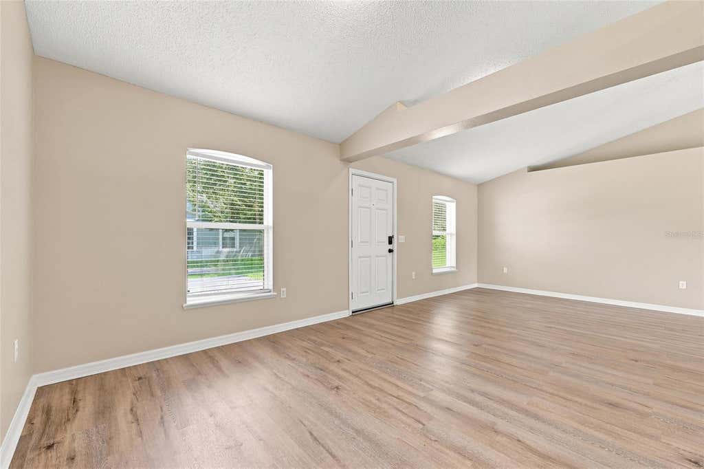 Photo of 1346 Dunbarton Court, Kissimmee, FL 34758 (MLS # O6434360)