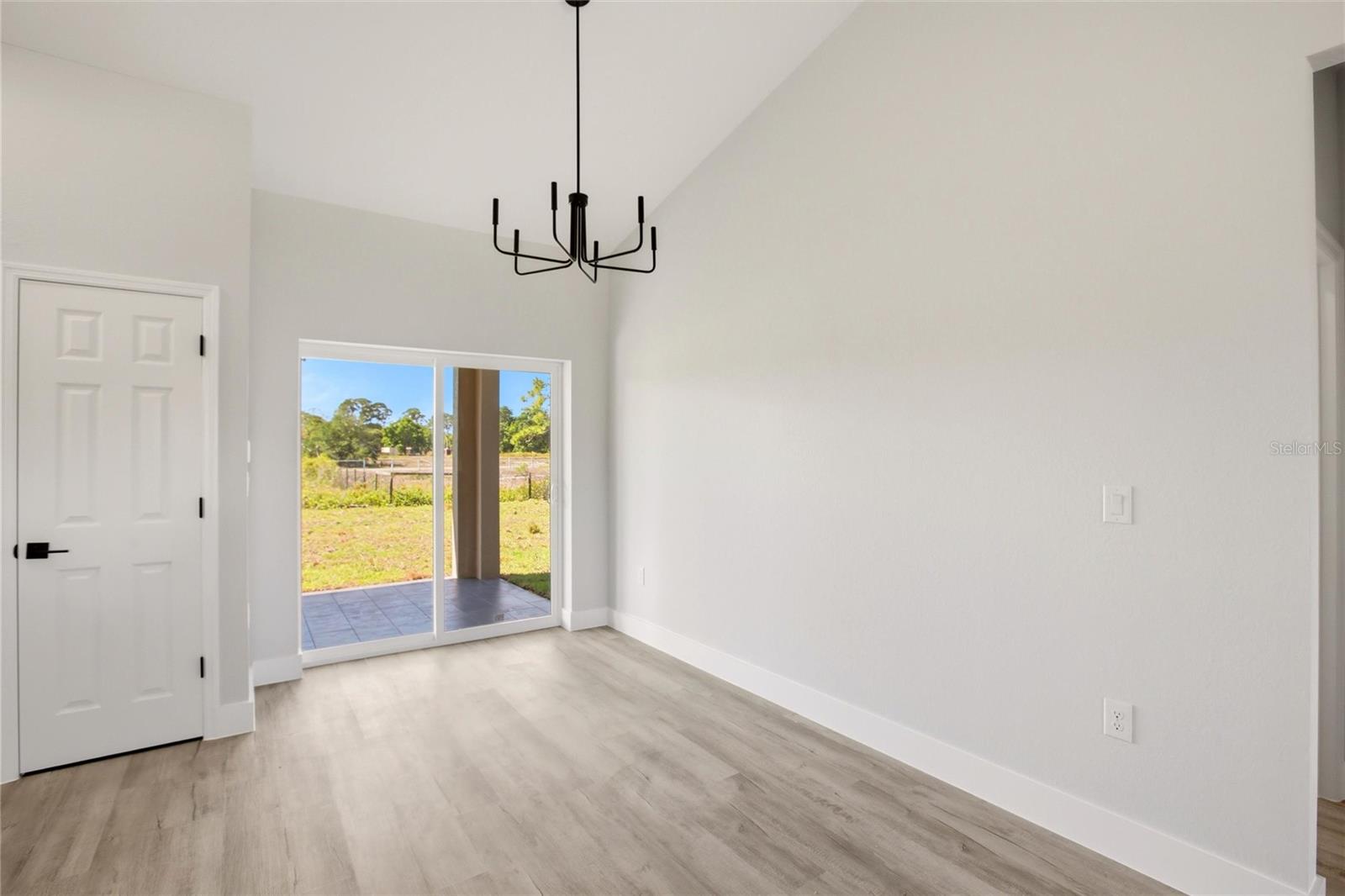 LEISURE LAKES SEC 03 - Residential