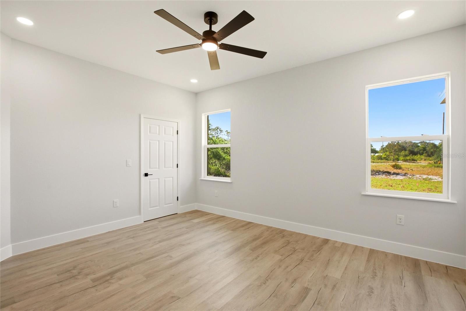 LEISURE LAKES SEC 03 - Residential