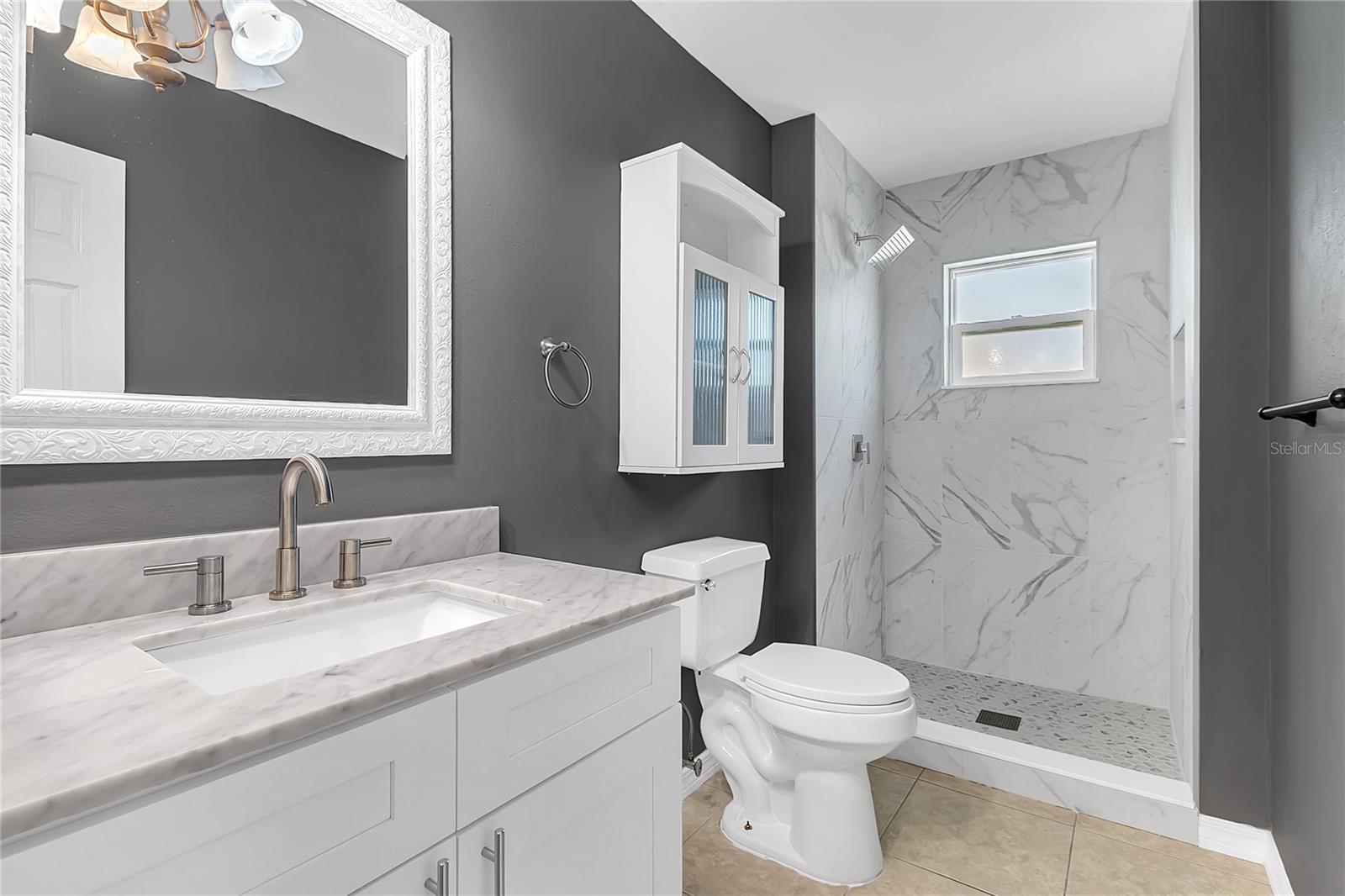 WINDMILL POINTE - Residential