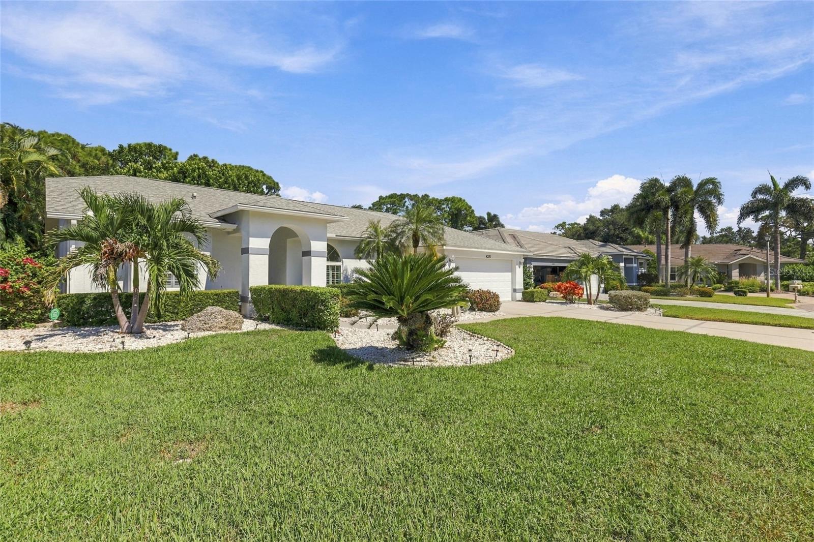 4304 BALMORAL WAY, SARASOTA, FL, 34238 2 4304 BALMORAL WAY