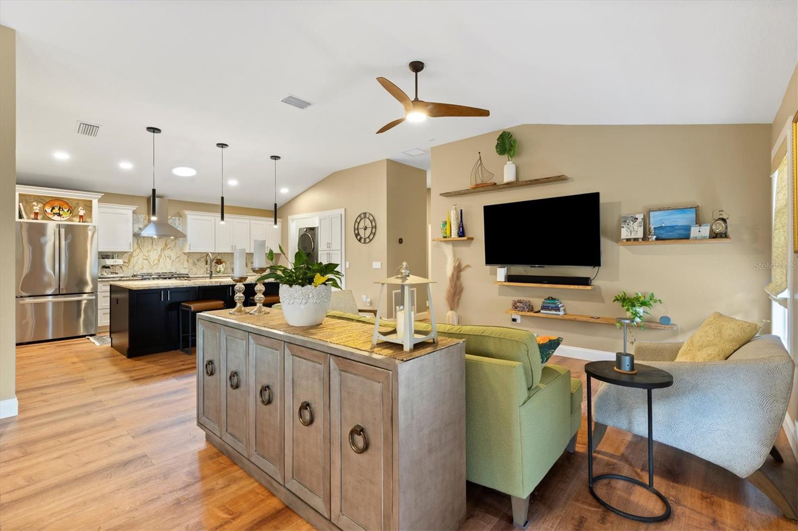 VILLAGES/SOUTHERN OAKS UN #91 - Residential