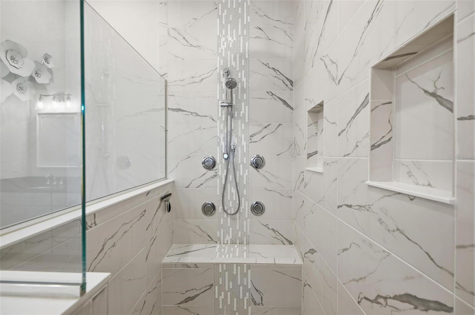 MARINA DEL PALMA - Residential