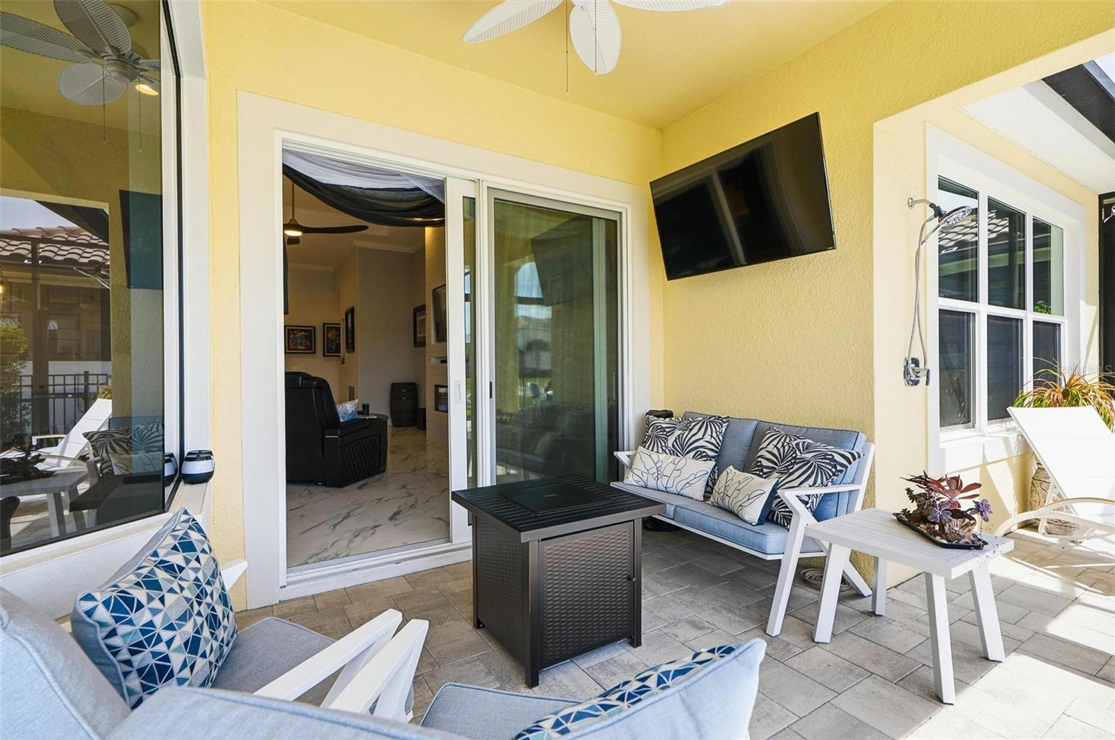 MARINA DEL PALMA - Residential