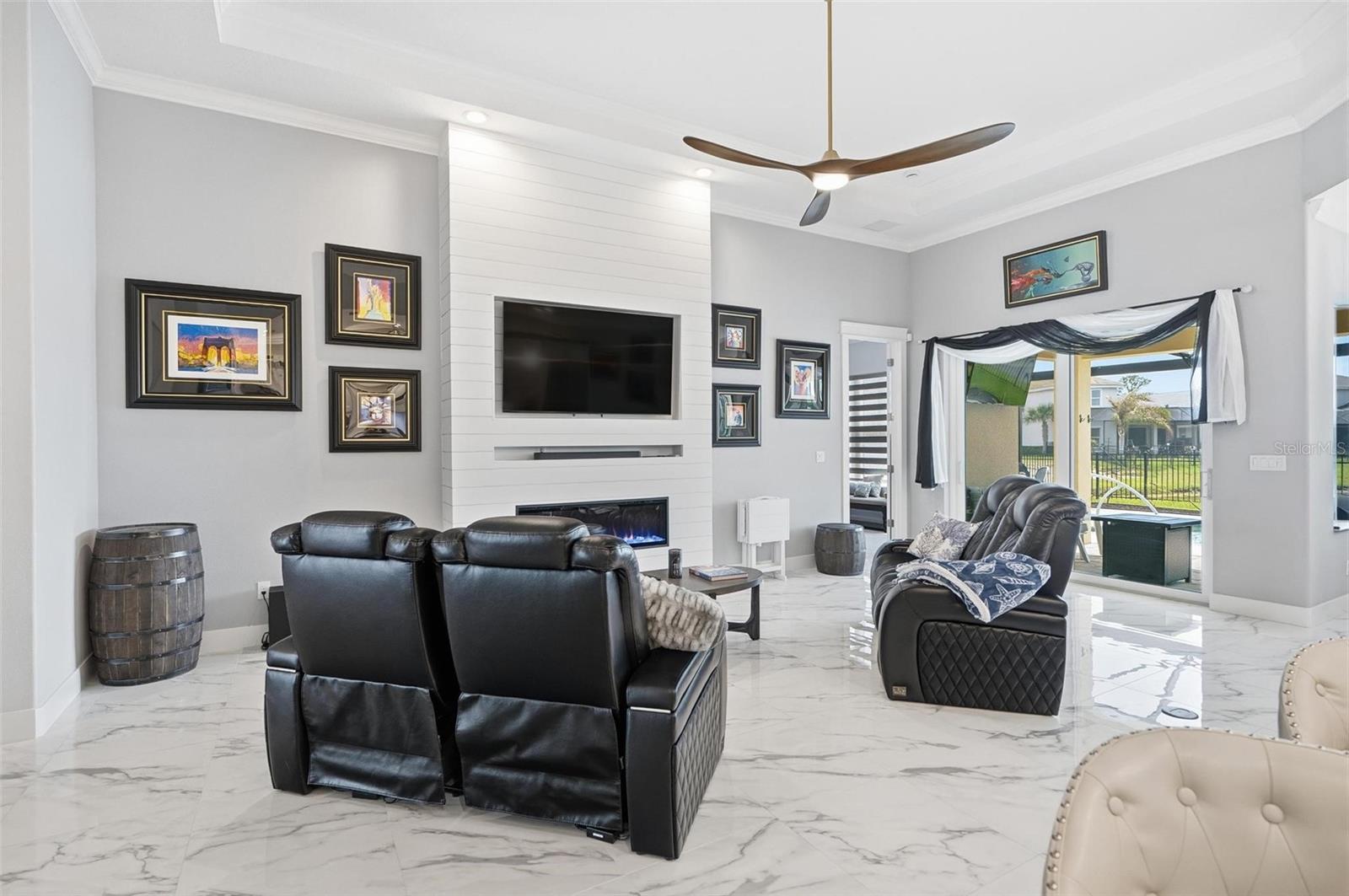 MARINA DEL PALMA - Residential