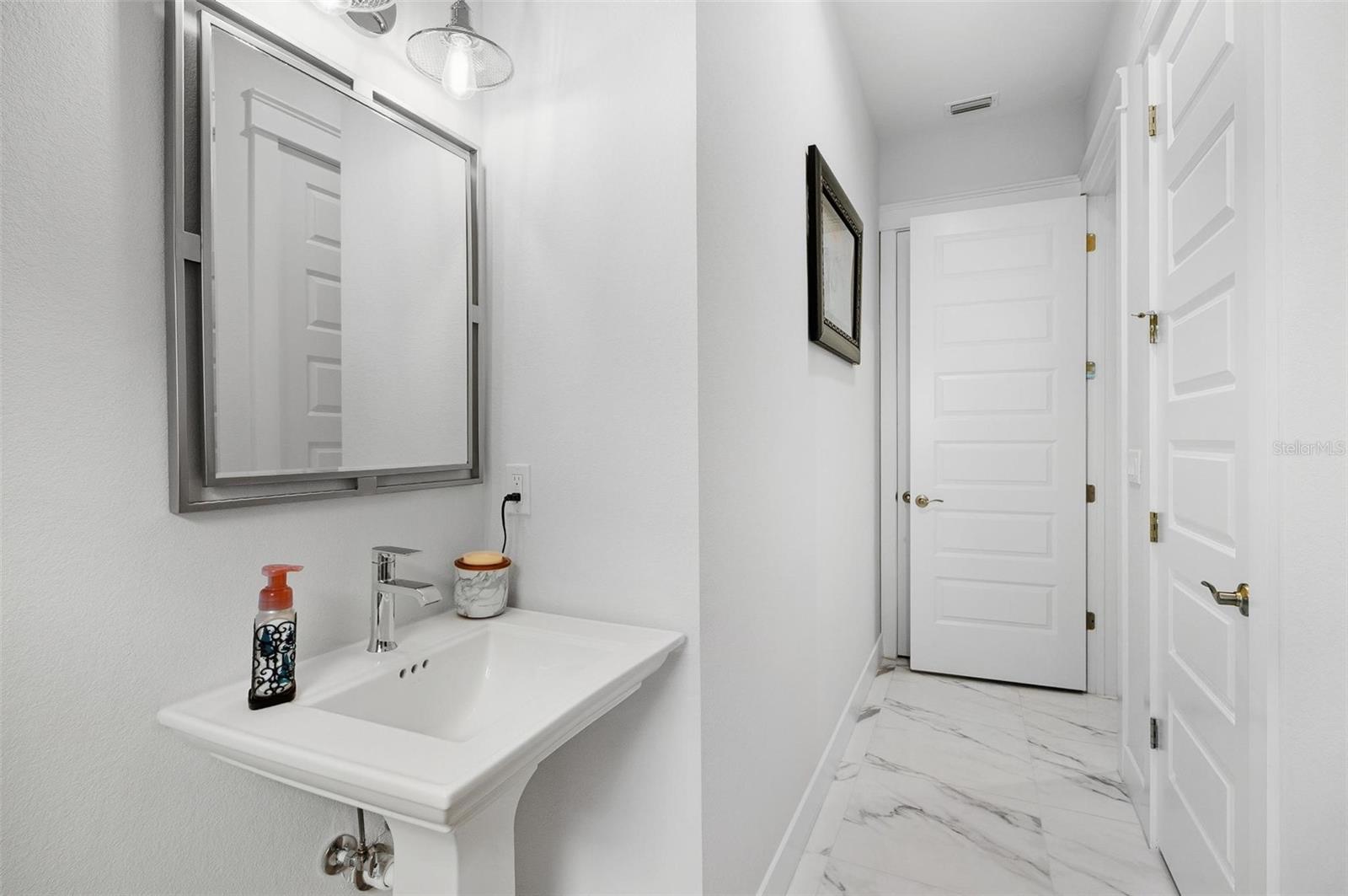 MARINA DEL PALMA - Residential