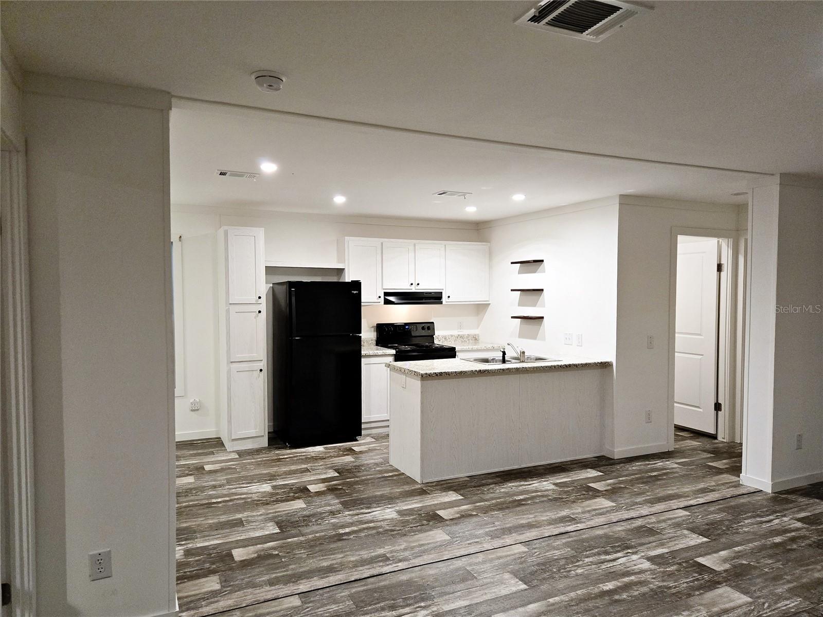 BETMAR ACRES - Residential Lease