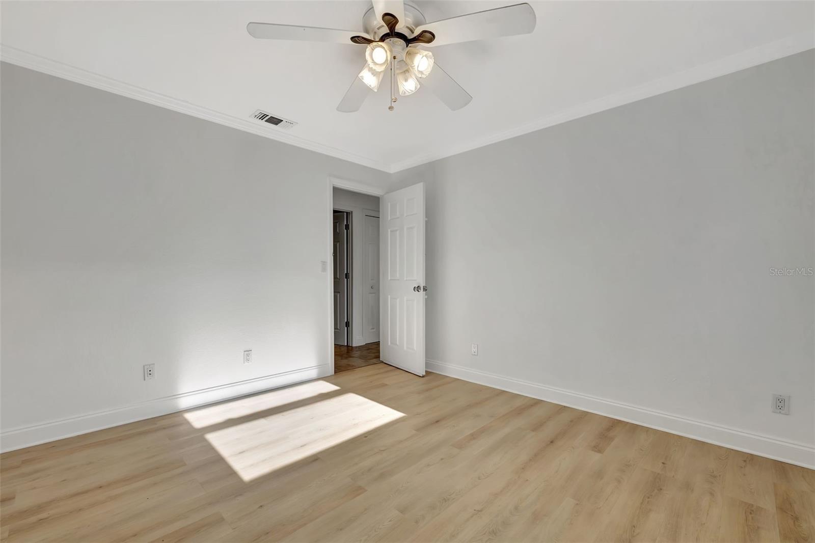 GULF GATE WOODS - Residential