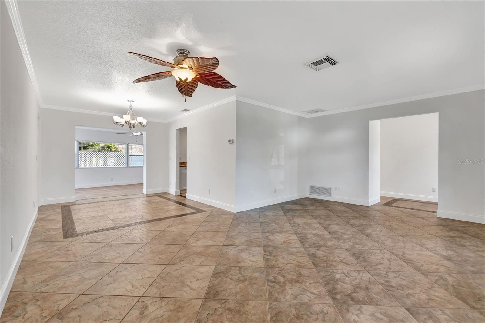 GULF GATE WOODS - Residential