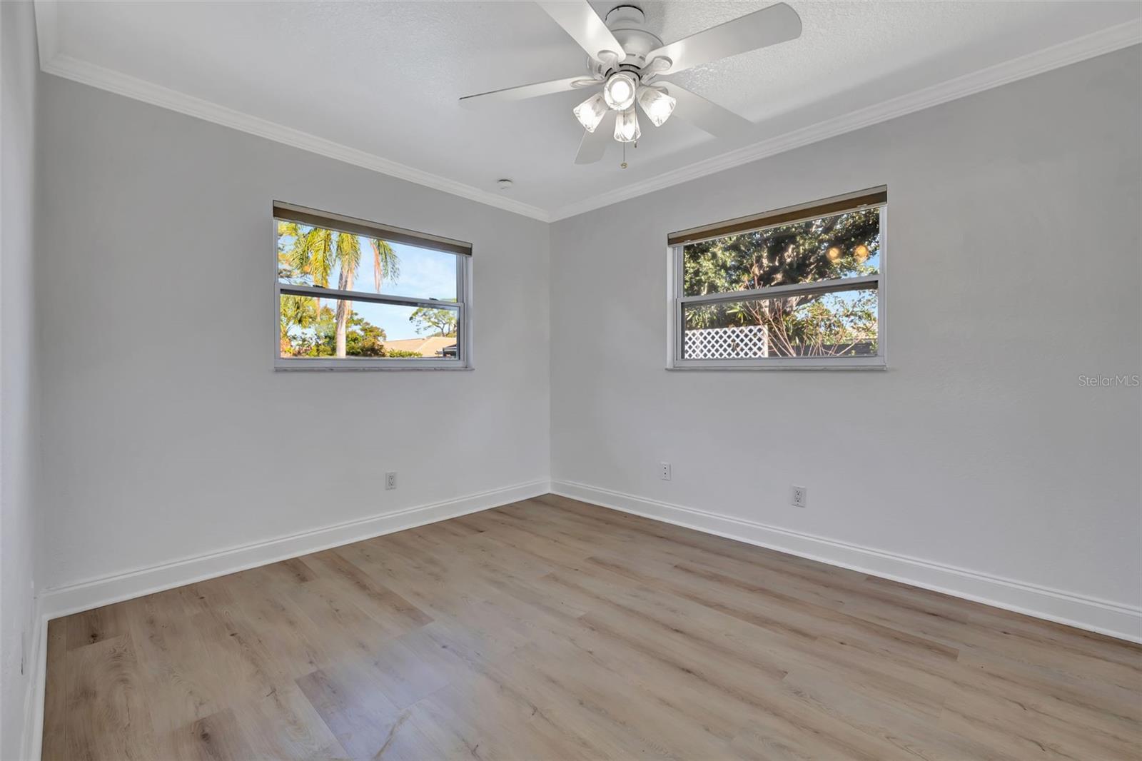 GULF GATE WOODS - Residential